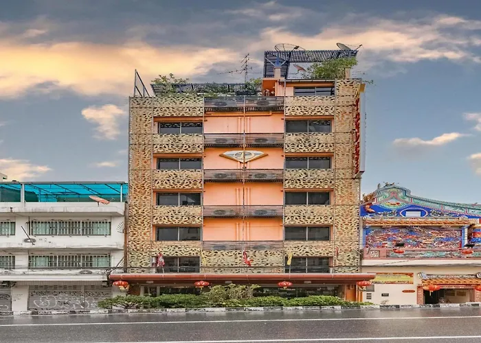 Collection O Diamond House Khaosan Hotel 3*