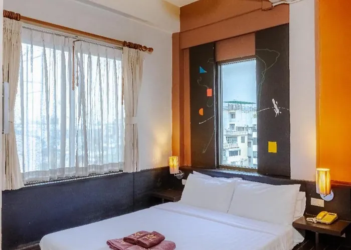 Collection O Diamond House Khaosan