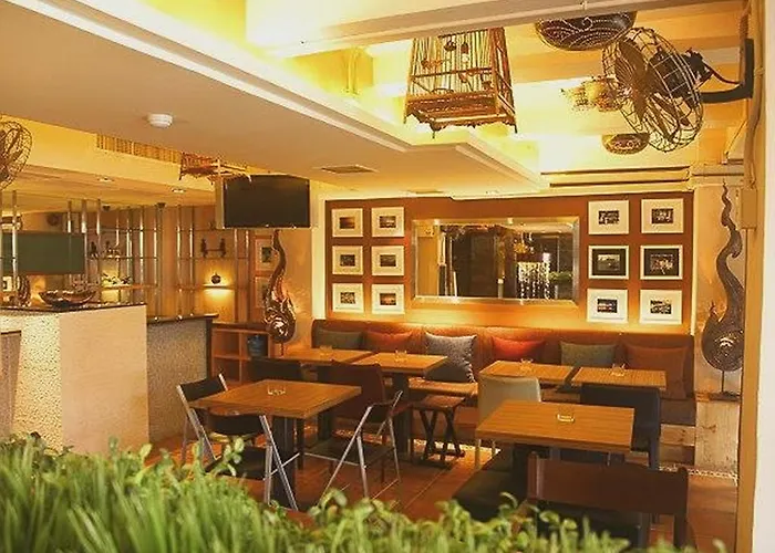 Collection O Diamond House Khaosan Bangkok